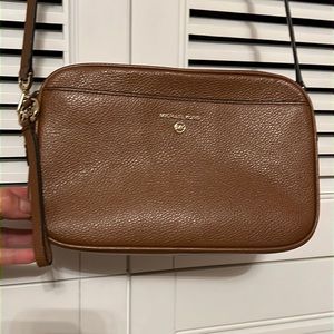 Michael kits Jet set camera bag